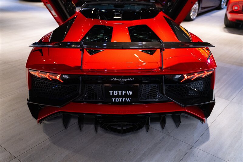 Used 2017 Lamborghini Aventador LP 750-4 Superveloce AWD/4WD image 42