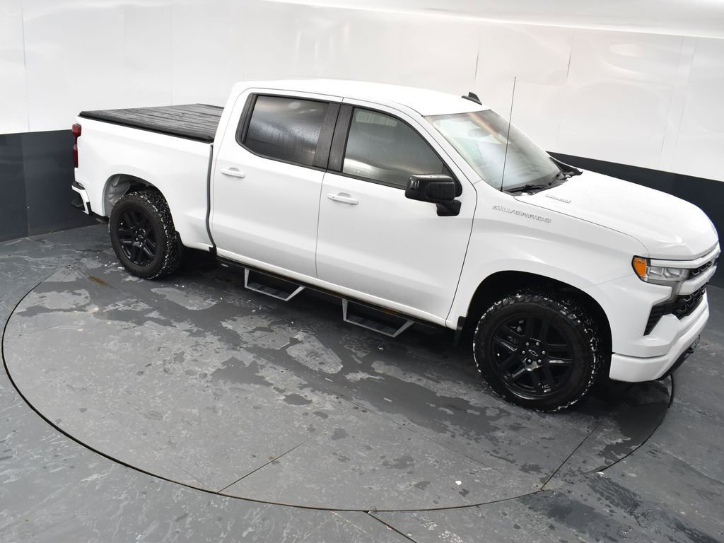 Certified 2022 Chevrolet Silverado 1500 RST image 32