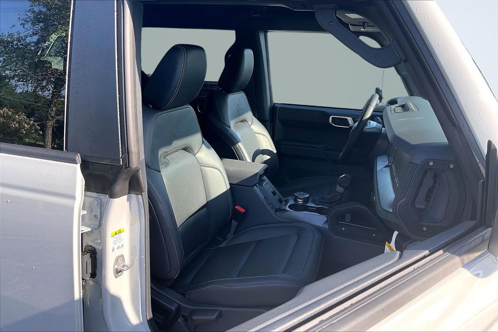 New 2026 Ford Bronco Big Bend w/ Black Diamond Package AWD/4WD image 11