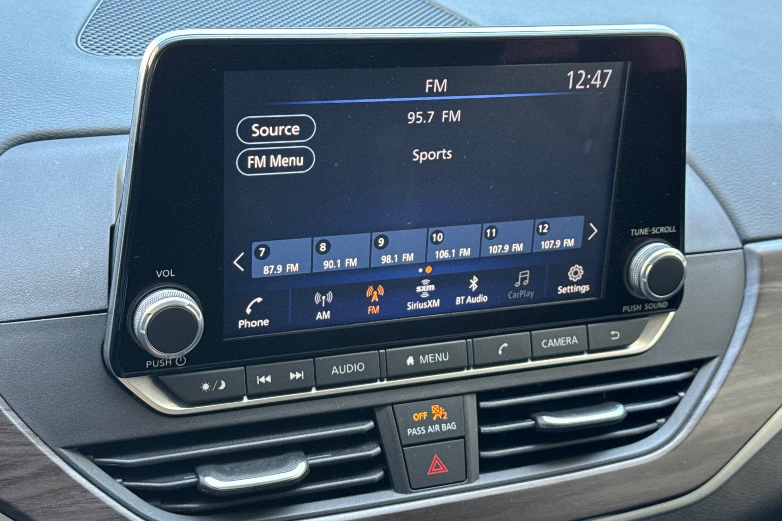 Certified 2025 Nissan Altima 2.5 SV FWD image 20