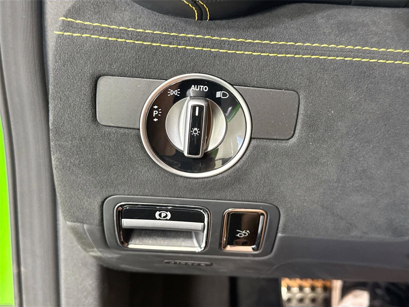 Used 2020 Mercedes-Benz AMG GT R image 25