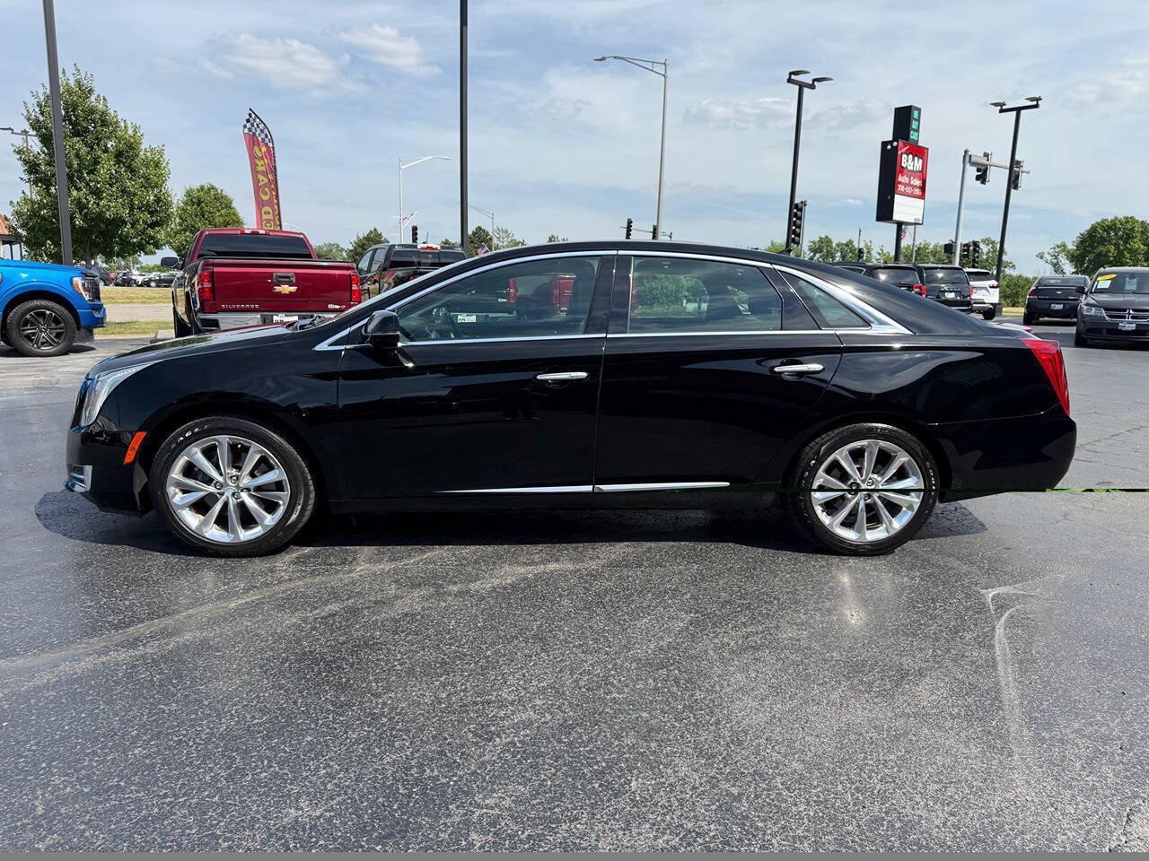 Used 2013 Cadillac XTS Premium FWD image 4