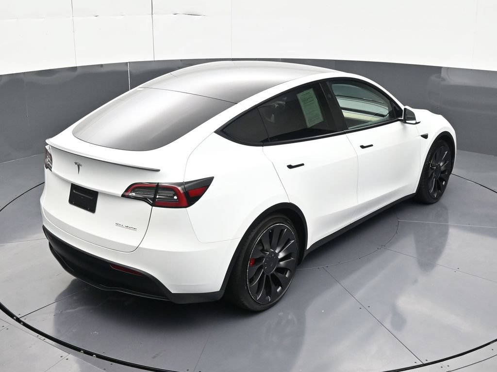 Used 2023 Tesla Model Y Performance AWD/4WD image 16