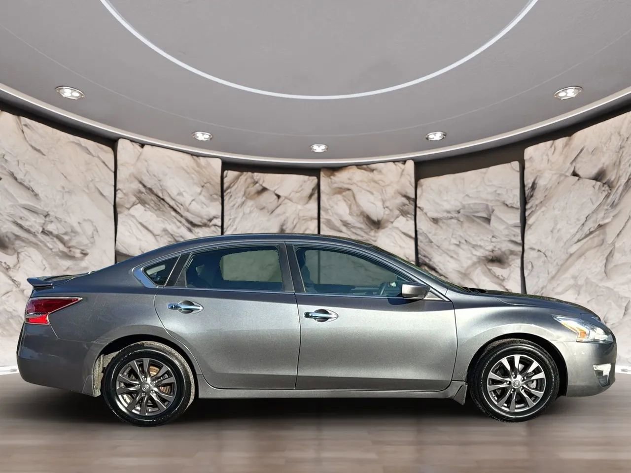 Used 2015 Nissan Altima 2.5 S w/ Special Edition Package image 4