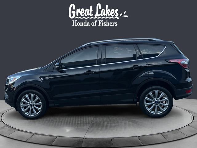 Used 2017 Ford Escape Titanium image 2