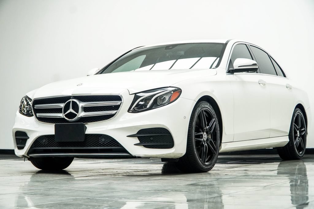 Used 2019 Mercedes-Benz E 300 image 9
