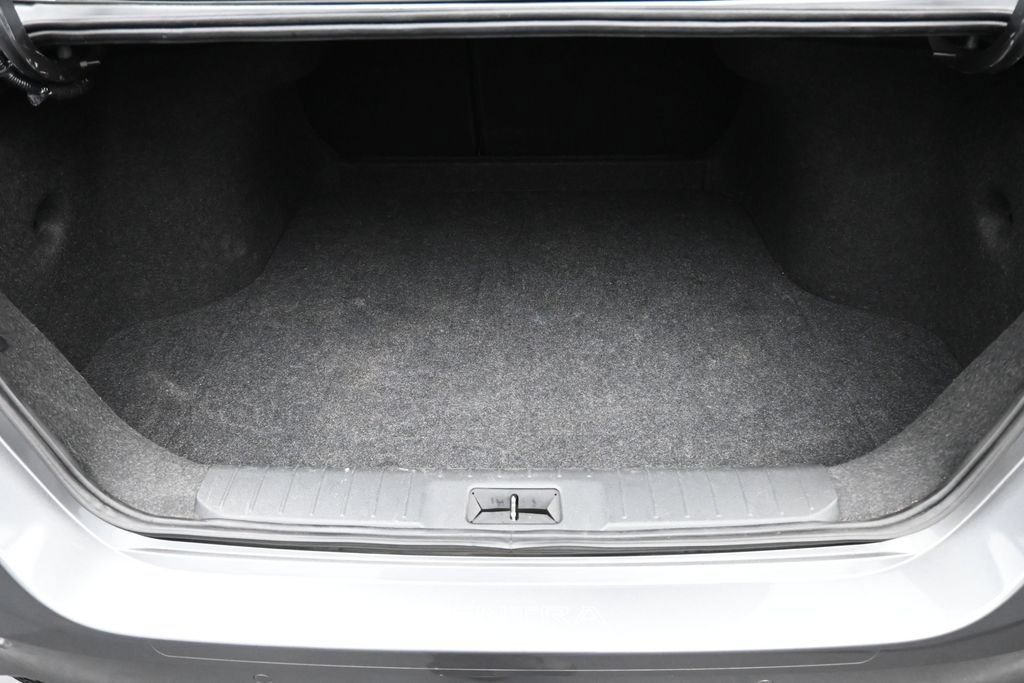 Used 2023 Nissan Sentra SV FWD image 14