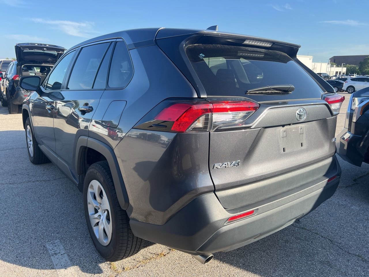 Used 2024 Toyota RAV4 LE FWD image 6
