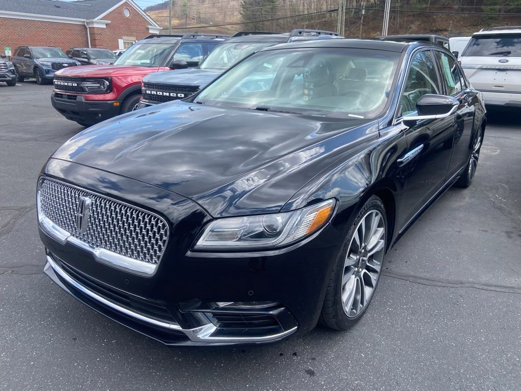 Used 2020 Lincoln Continental w/ Premium Package image 7