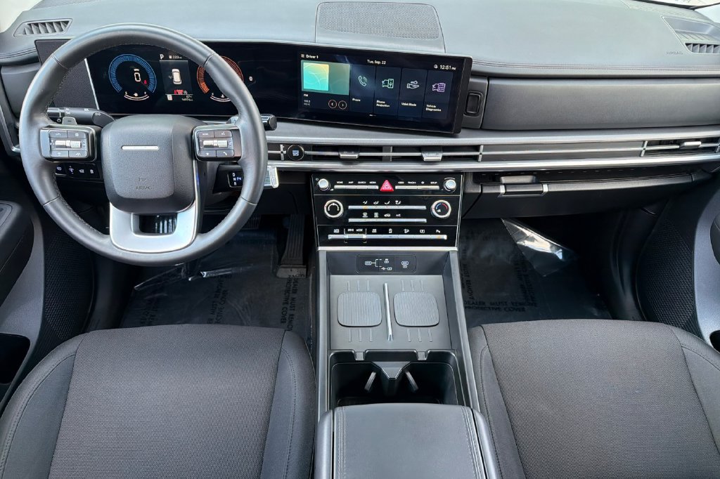 Certified 2025 Hyundai Santa Fe SE AWD/4WD image 14