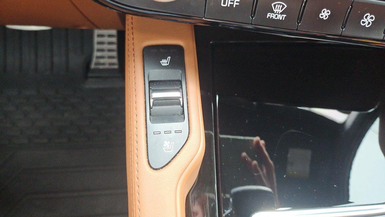 Used 2024 Kia Telluride SX X-Pro AWD/4WD image 23