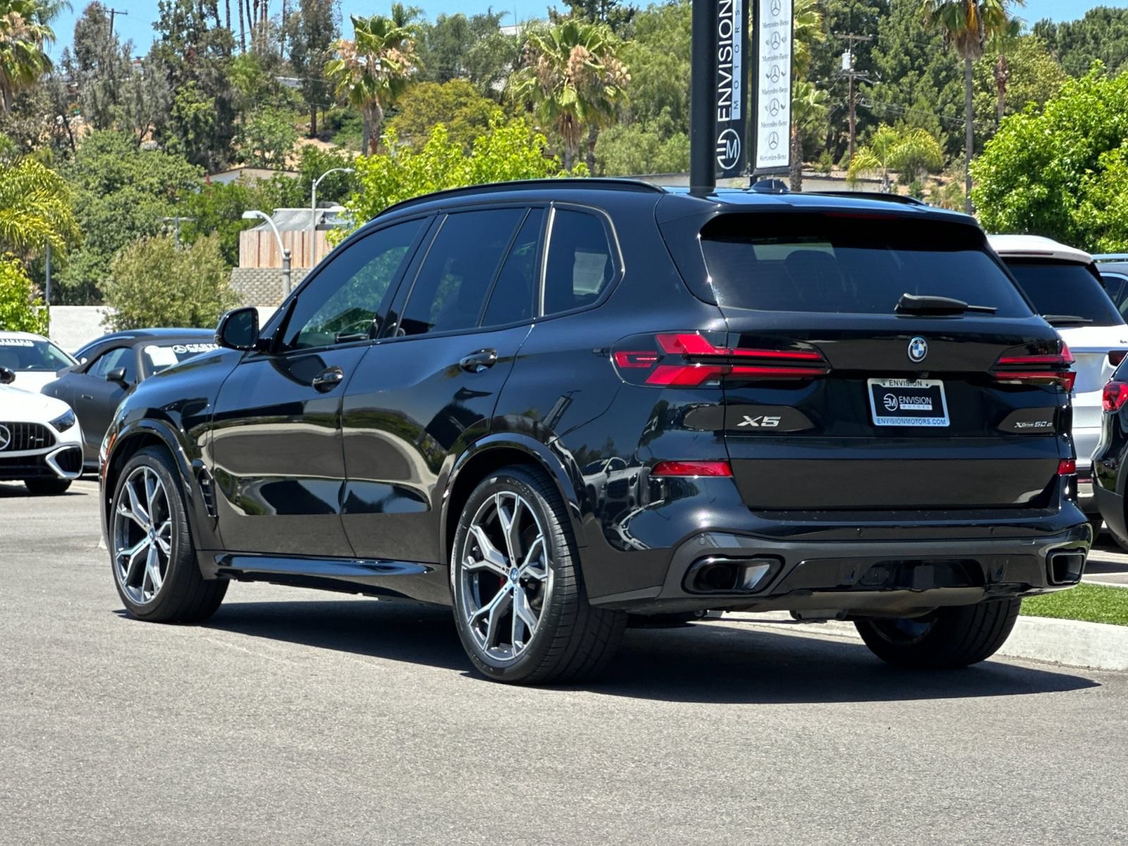 Used 2024 BMW X5 xDrive50e w/ Executive Package AWD/4WD image 5