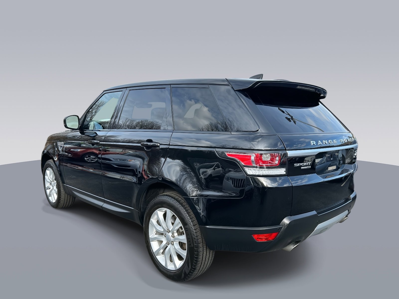 Used 2017 Land Rover Range Rover Sport HSE image 5