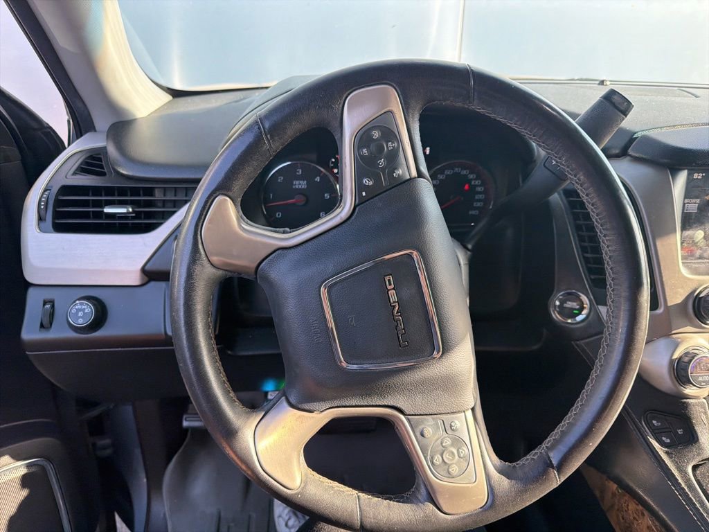 Used 2015 GMC Yukon XL Denali w/ Open Road Package RWD image 5