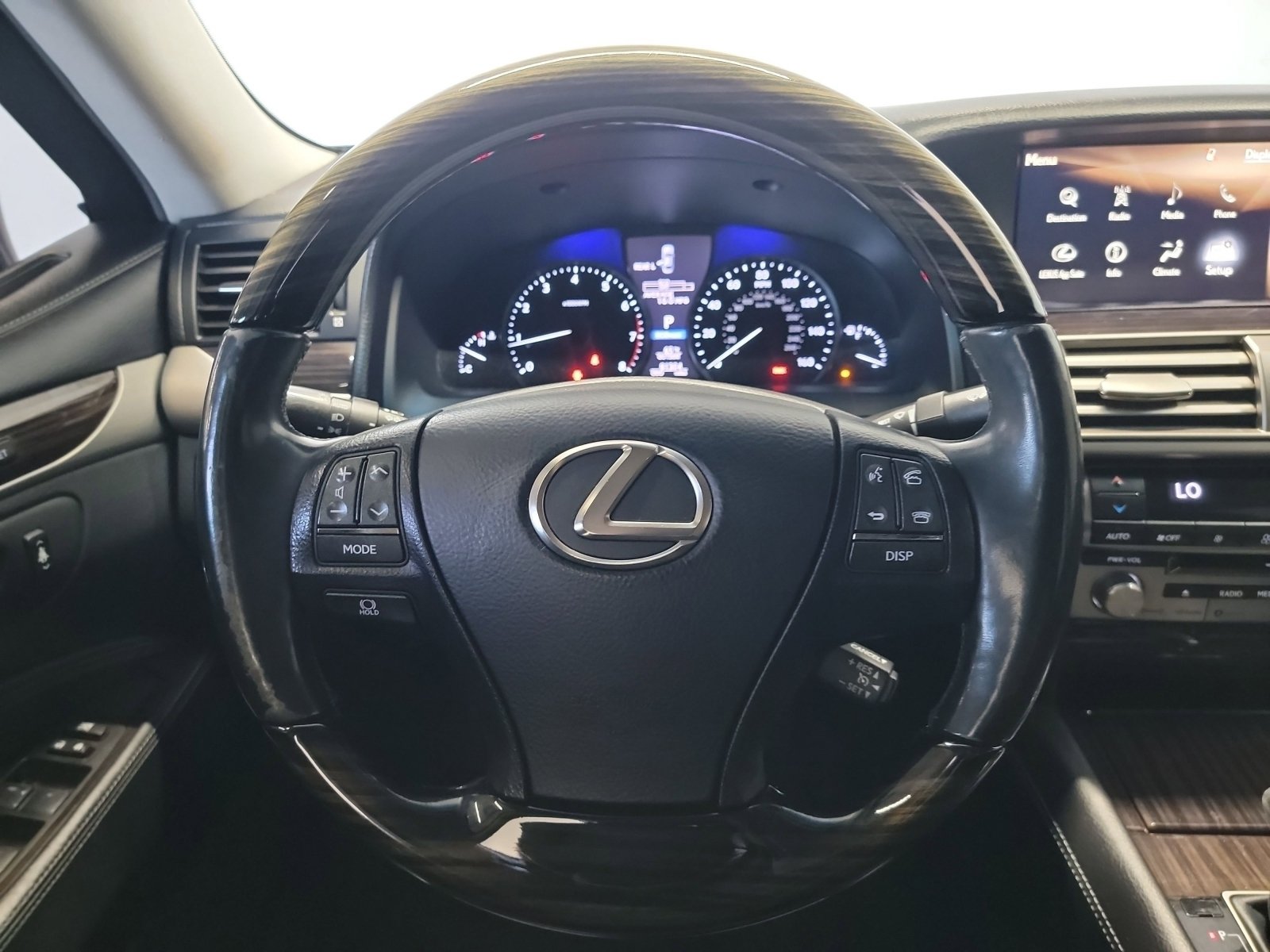 Used 2016 Lexus LS 460 AWD w/ Comfort Package image 17