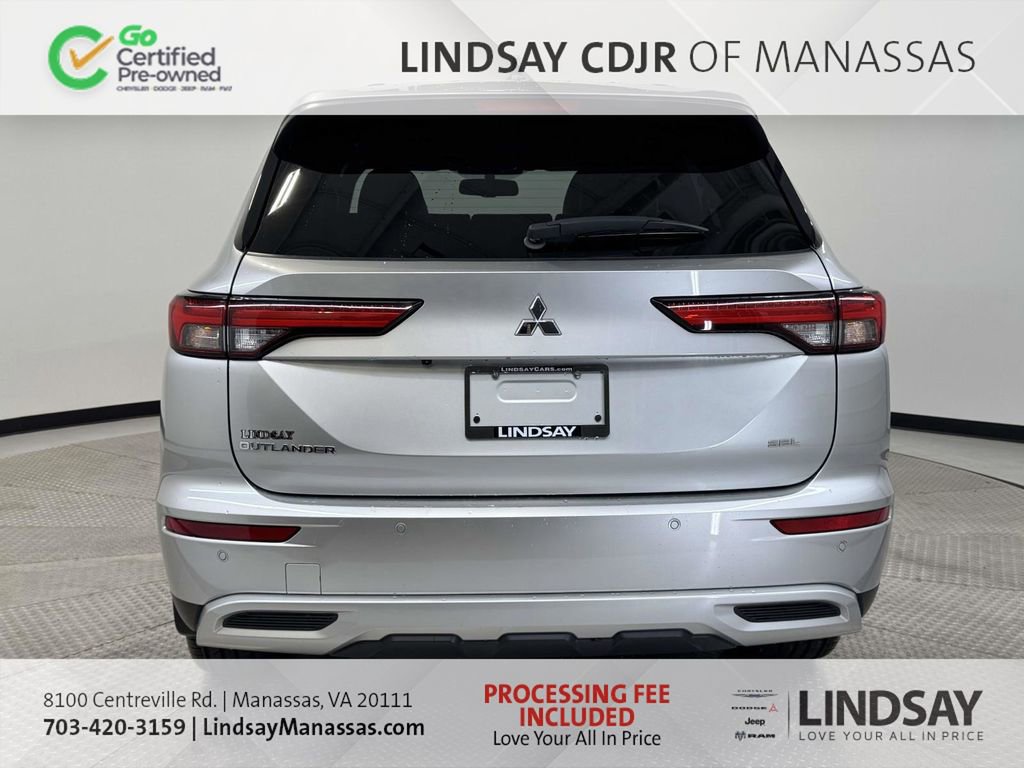 Used 2023 Mitsubishi Outlander SE AWD/4WD image 6