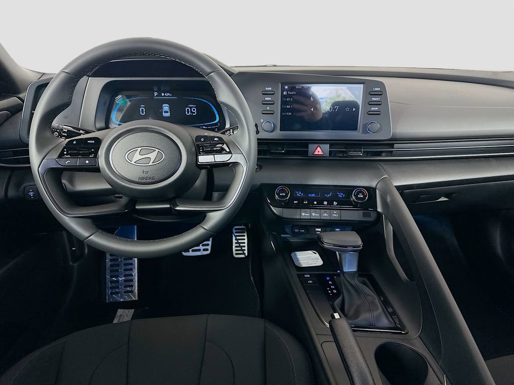 New 2026 Hyundai Elantra Sport w/ Cargo Package image 17