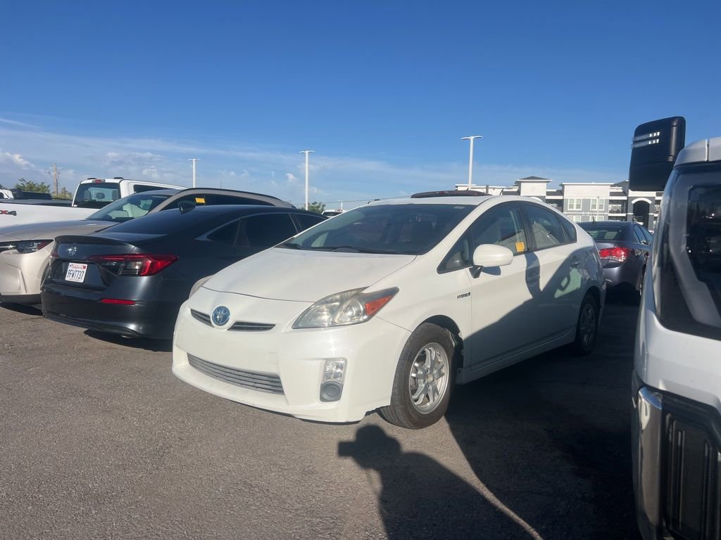 Used 2010 Toyota Prius Five FWD image 2