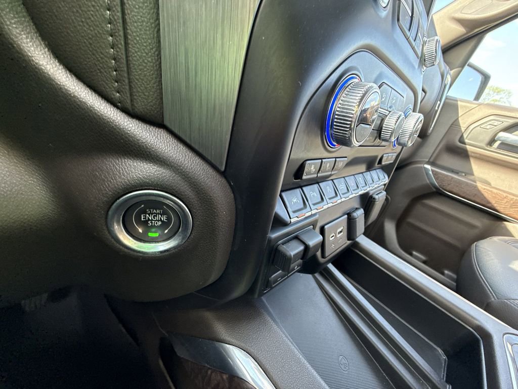 Used 2020 GMC Sierra 1500 Denali w/ Denali Ultimate Package image 23