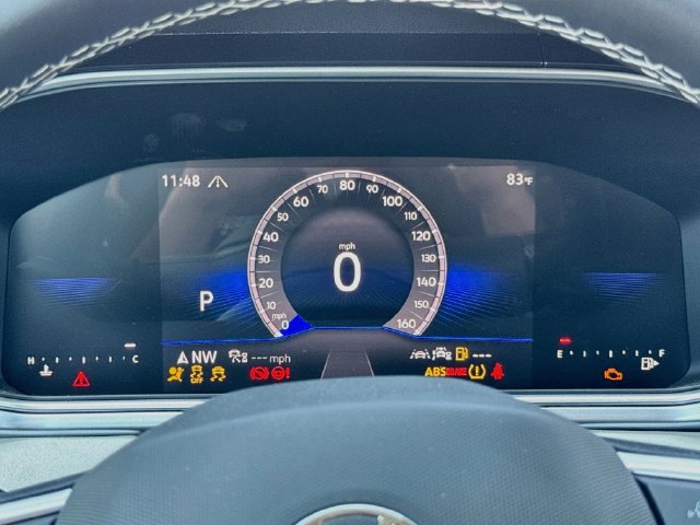New 2026 Volkswagen Taos SE AWD/4WD image 12