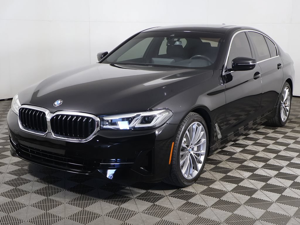 Used 2023 BMW 530i xDrive w/ Convenience Package AWD/4WD image 9