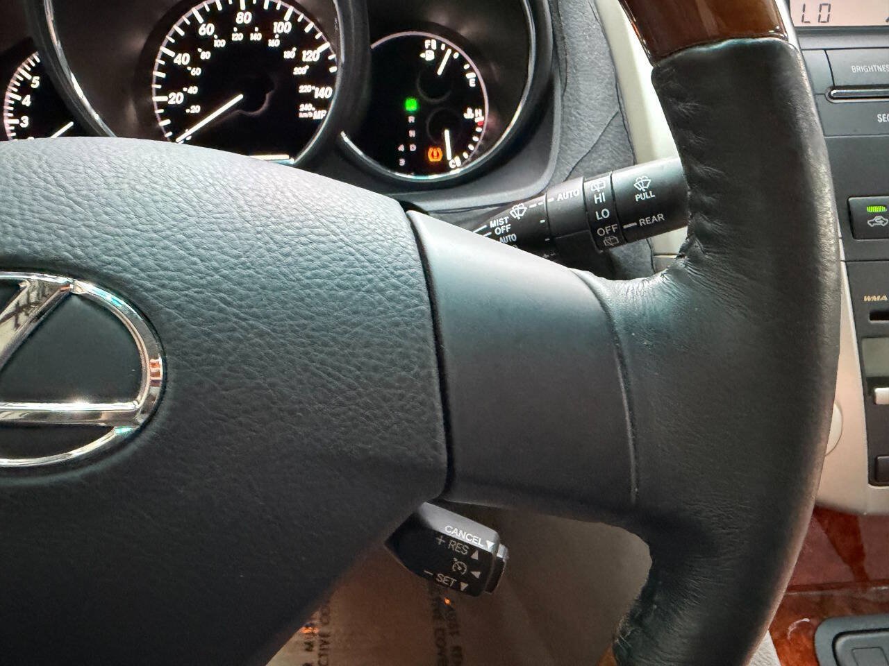Used 2007 Lexus RX 350 2WD image 24