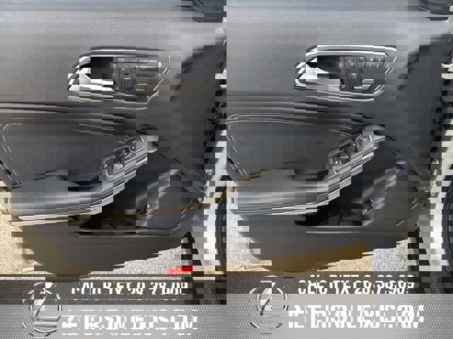 Used 2016 Mercedes-Benz GLA 250 4MATIC image 21