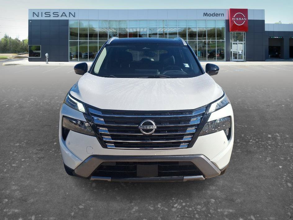 Certified 2024 Nissan Rogue SL w/ SL Premium Package FWD image 2