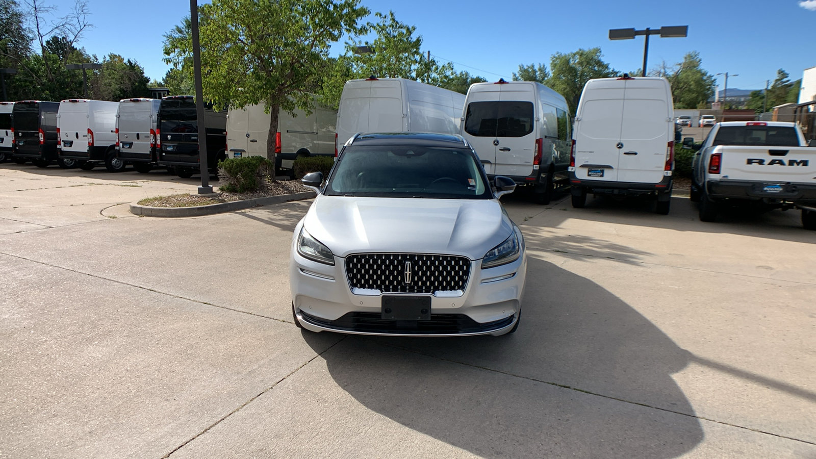 Used 2020 Lincoln Corsair Reserve w/ Equipment Group 201A AWD/4WD image 8