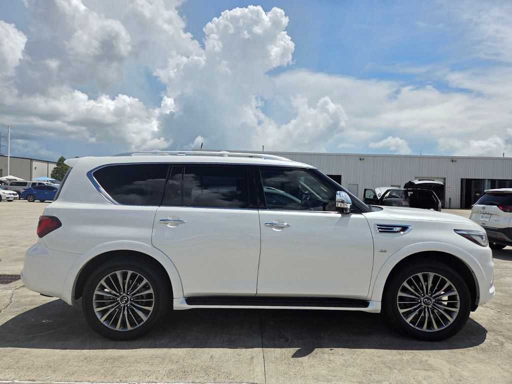 Used 2020 INFINITI QX80 Luxe w/ Sensory Package RWD image 4