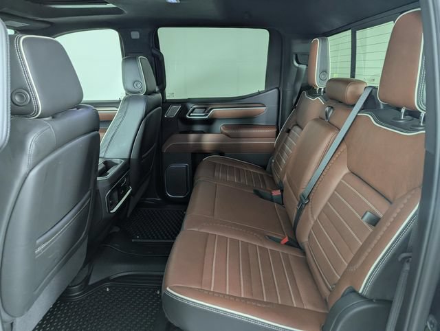 Used 2025 GMC Sierra 1500 Denali Ultimate AWD/4WD image 17