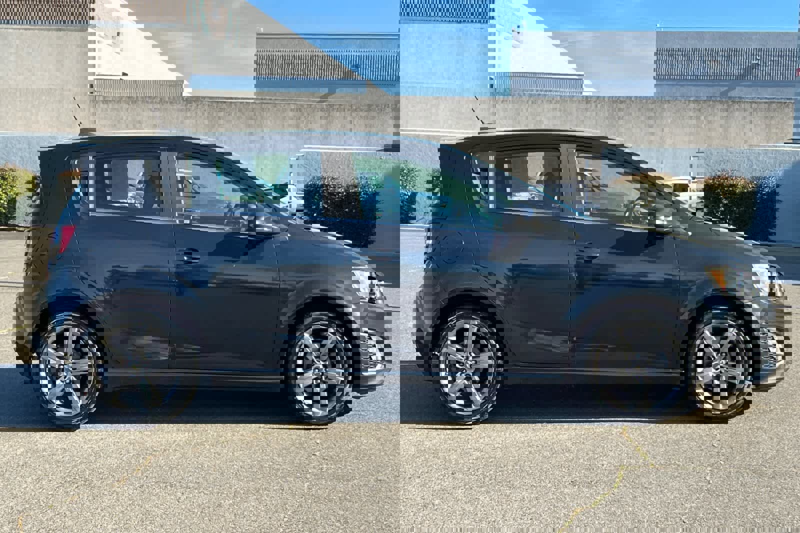 Used 2015 Chevrolet Sonic RS image 6