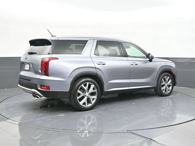 Used 2020 Hyundai Palisade SEL w/ Premium Package FWD image 16