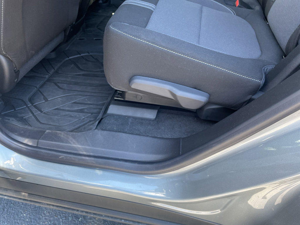 Used 2025 Chevrolet Blazer LT w/ Midnight/Sport Edition image 42