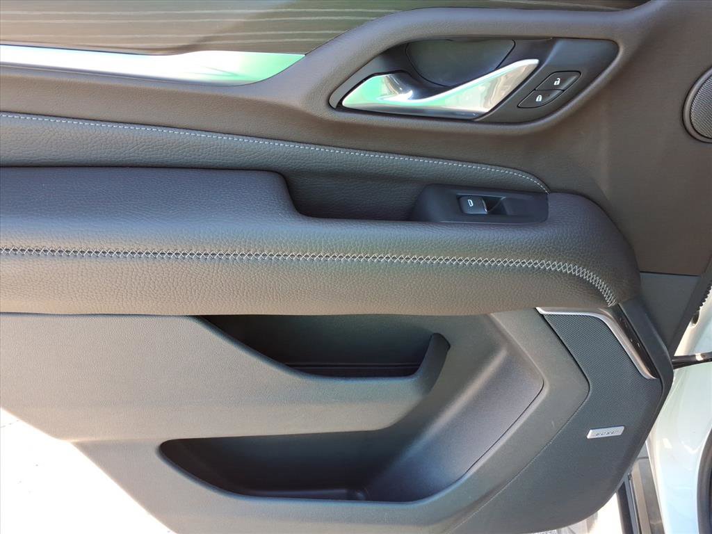 Used 2021 GMC Yukon Denali w/ Advanced Technology Package RWD image 32