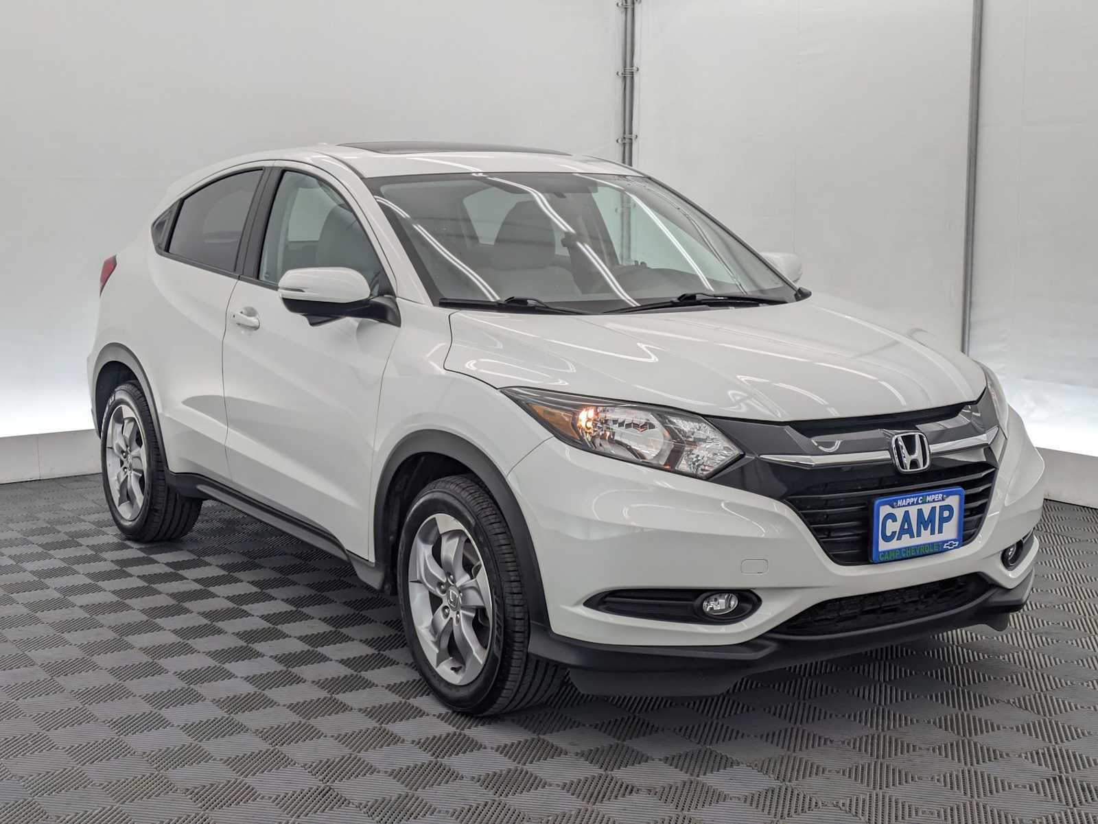 Used 2017 Honda HR-V EX image 8