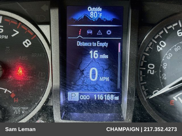 Used 2020 Toyota Tacoma TRD Off-Road AWD/4WD image 12