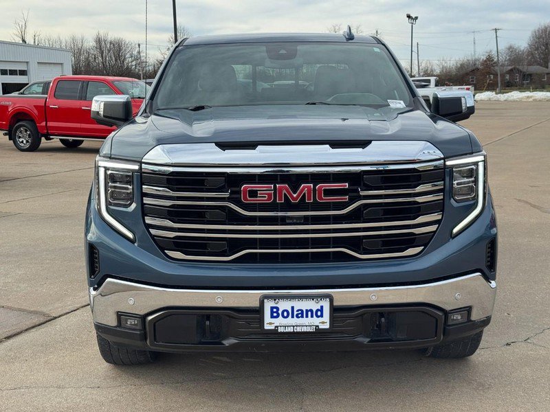 Used 2024 GMC Sierra 1500 SLT w/ SLT Premium Plus Package image 9