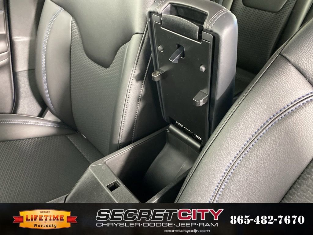 New 2026 Jeep Compass Latitude image 26