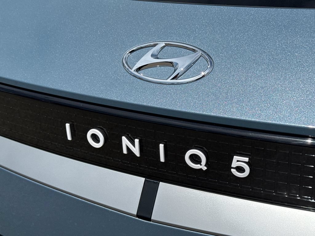 Used 2024 Hyundai Ioniq 5 SEL RWD image 13