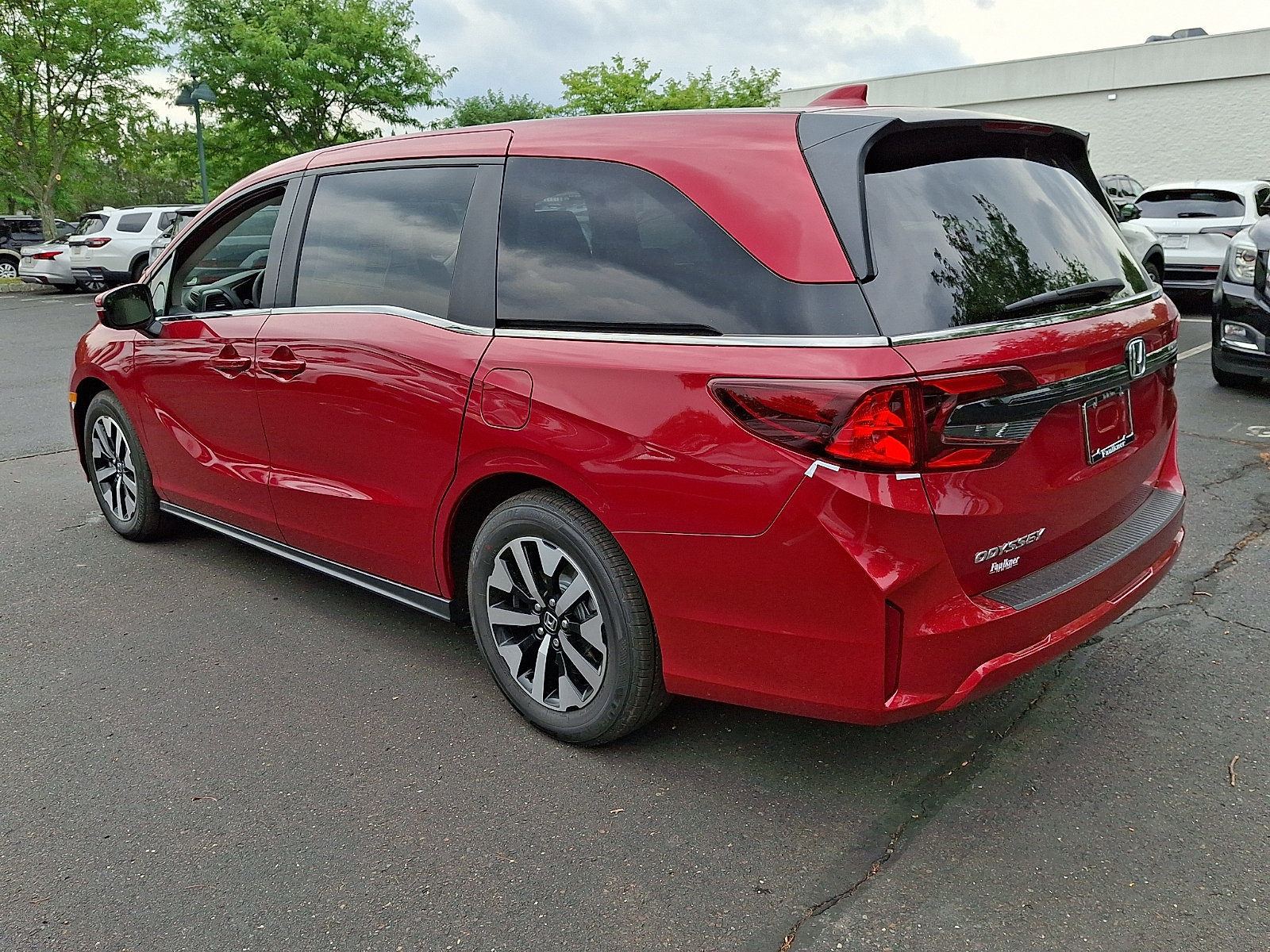 New 2026 Honda Odyssey EX-L image 3