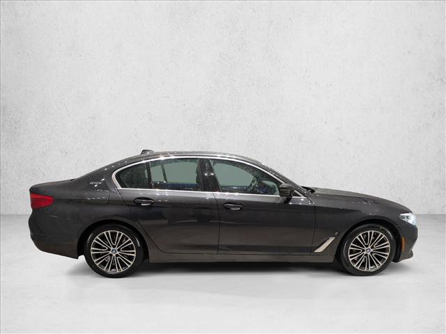 Used 2019 BMW 530e 530e iPerformance w/ Convenience Package image 4