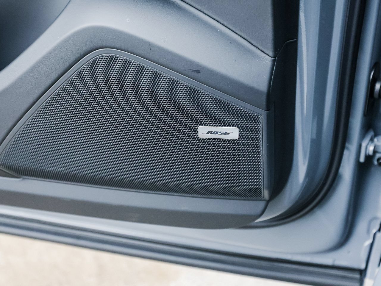 New 2026 Porsche Cayenne Coupe AWD/4WD image 22
