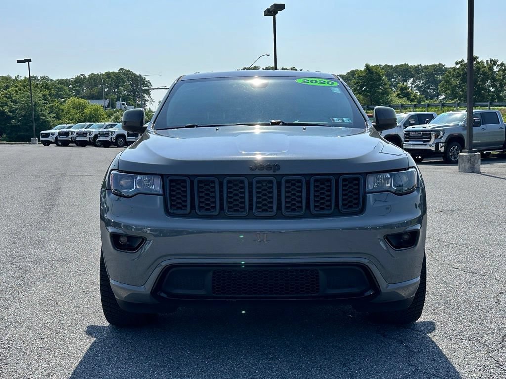 Used 2020 Jeep Grand Cherokee Altitude AWD/4WD image 5