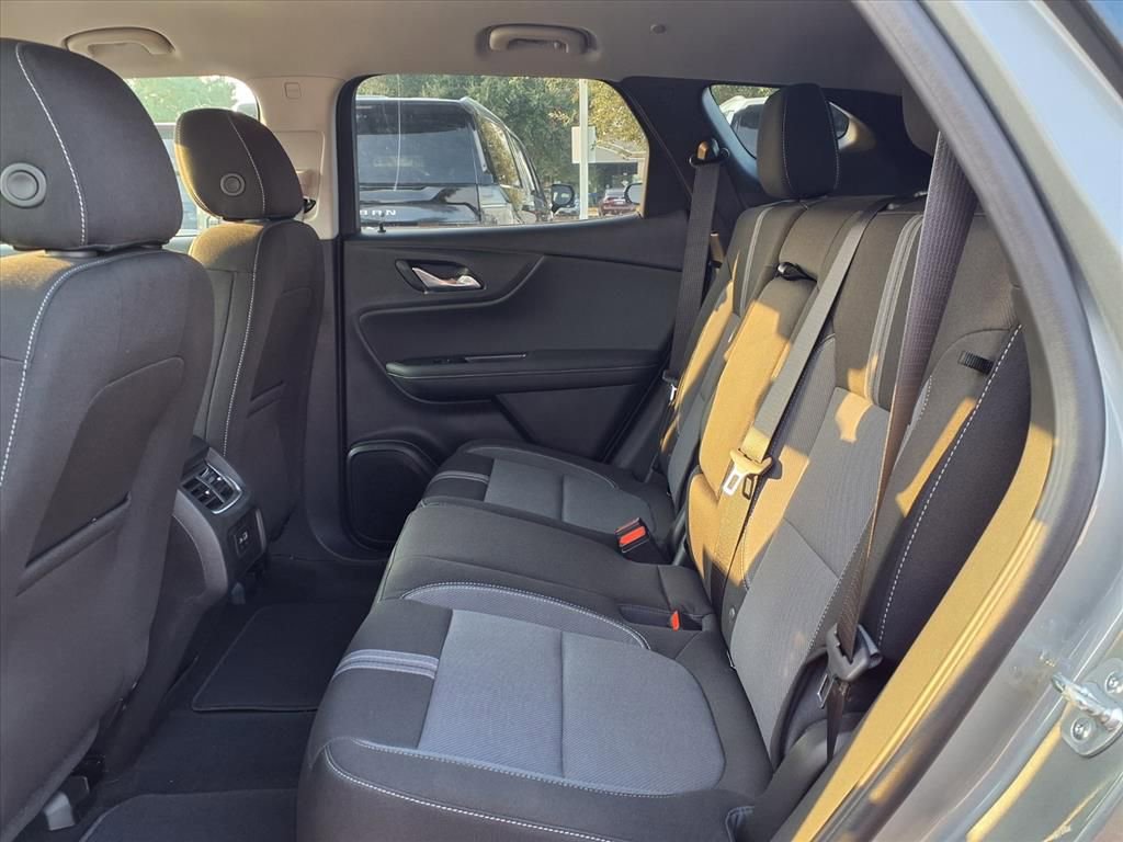 New 2025 Chevrolet Blazer LT w/ Convenience Package image 13
