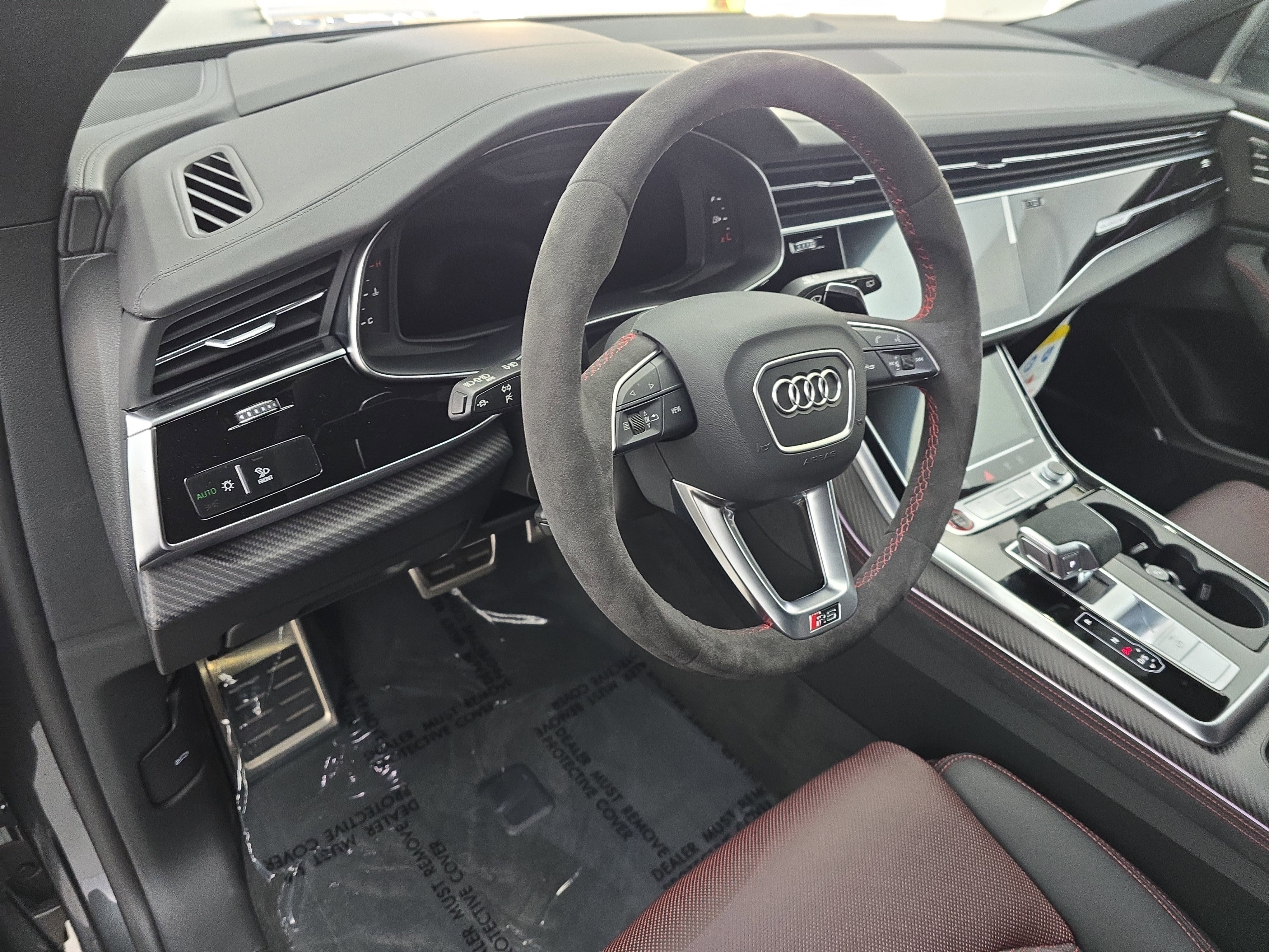New 2026 Audi RS Q8 performance image 16