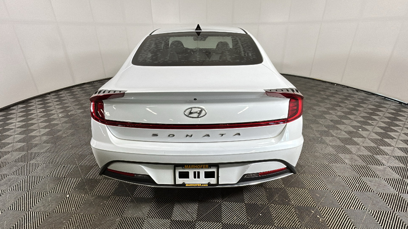 Used 2020 Hyundai Sonata SE w/ Cargo Package FWD image 4