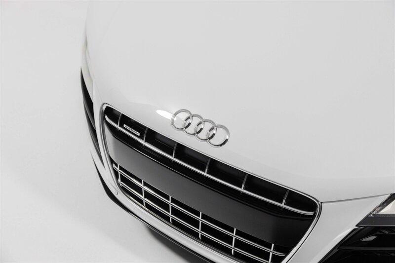 Used 2012 Audi R8 V10 AWD/4WD image 40