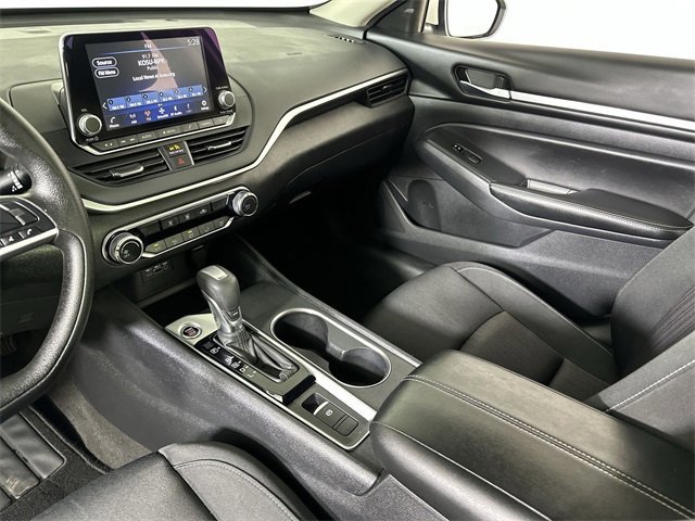 Used 2022 Nissan Altima 2.5 SV image 36