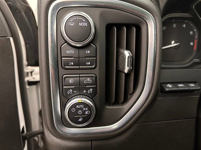 Used 2022 GMC Sierra 1500 AT4 w/ AT4 Premium Package AWD/4WD image 13